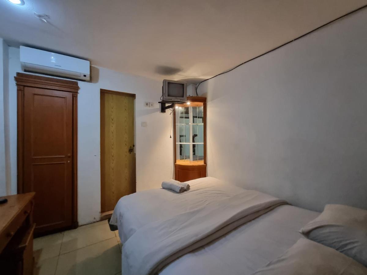 Oyo 90952 Grand Sirao 2* Medan